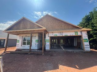 14 Norman Dr E, Charlottetown, PE C1C1E9