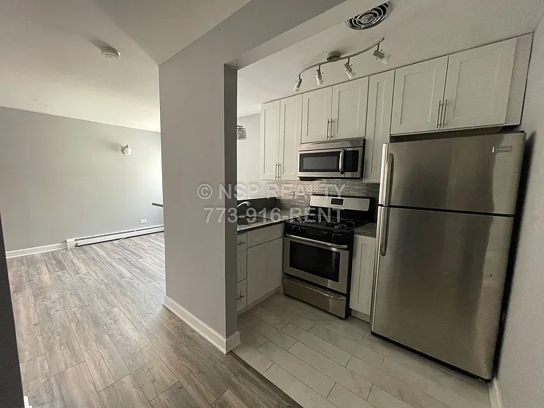 663-518 W Grace St — Photo 1
