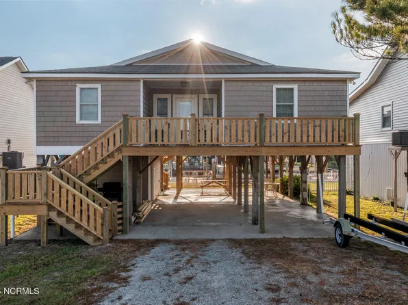 118 Greensboro Street, Holden Beach, NC 28462