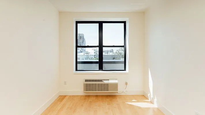 Rented by Nooklyn NYC LLC | media 49