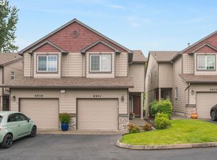 8951 SW Arborcrest Ct, Portland, OR 97225
