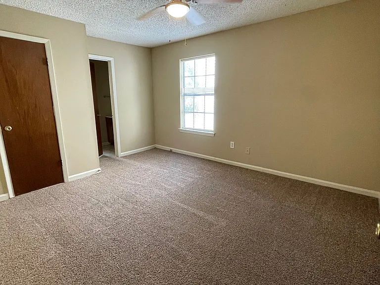 5213 E Hunters Chapel Ct #A — Photo 13