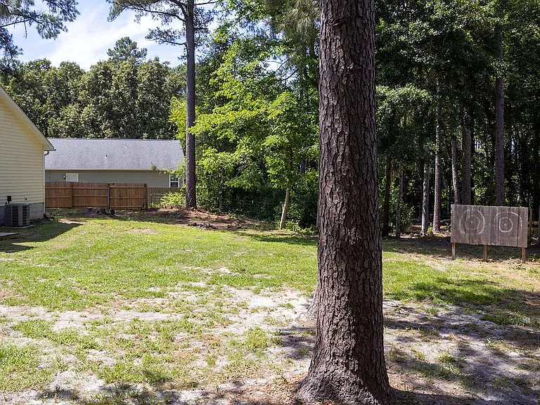 206 Blueberry Ct — Photo 42