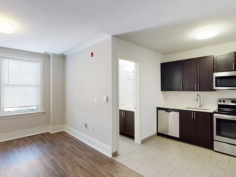 Dining/Living room