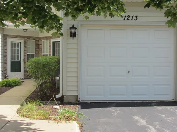 1213 Cranbrook Dr, Schaumburg, IL 60193