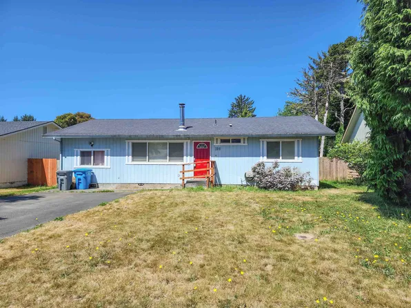 126 Kerby St, Crescent City, CA 95531