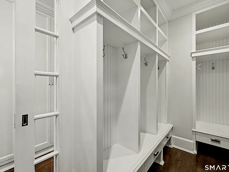 30 Brookridge Dr — Photo 10