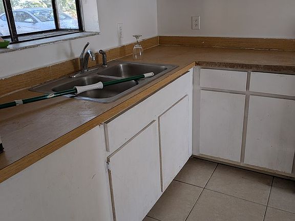 3rd image of 1110 SW 62nd Ter Unit B