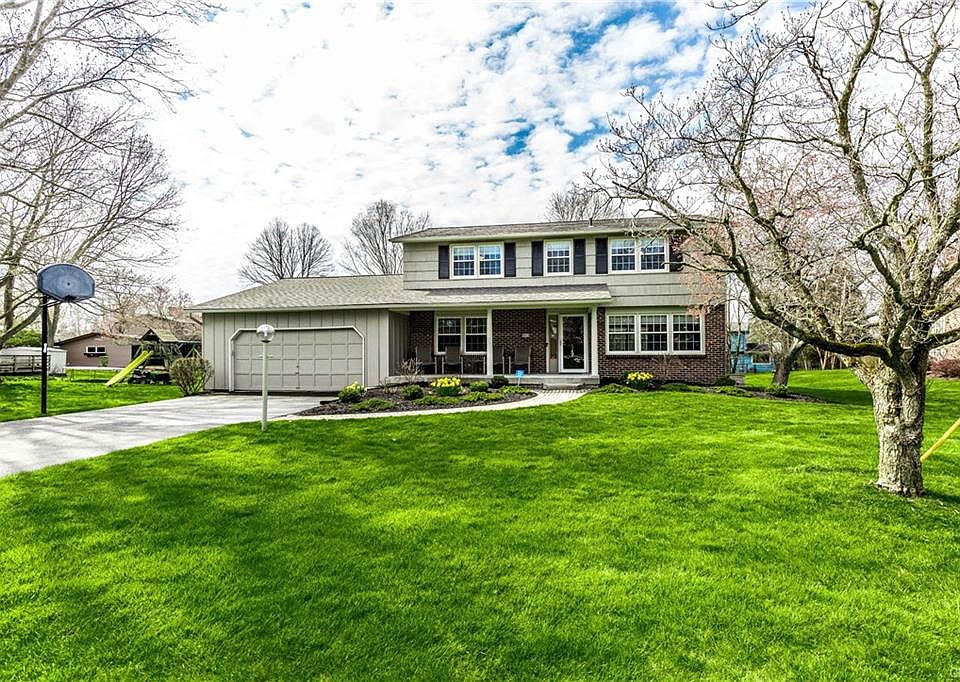 1st image of 4854 Carey Dr