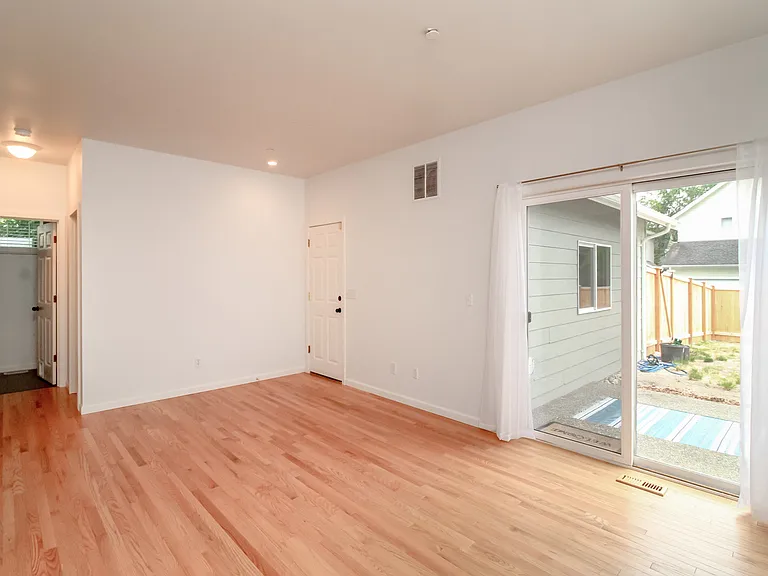 1485 Bobs Hollow Ln — Photo 18