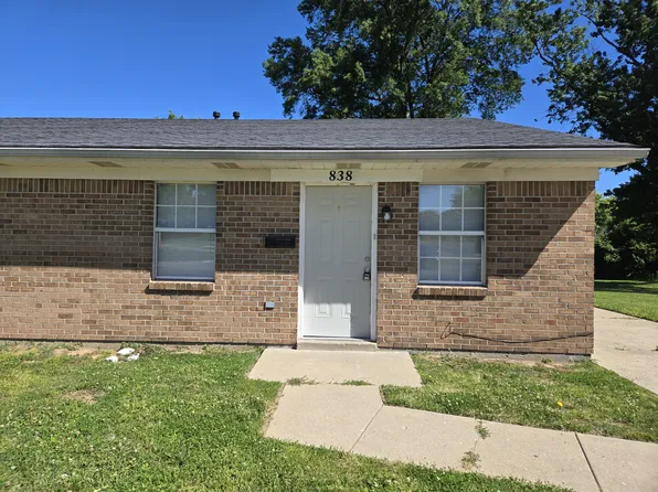 838 Lancelot Ct, Jeffersonville, IN 47130