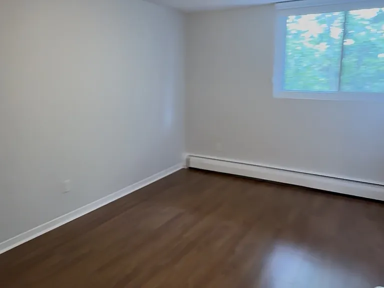 200 Pretoria Ave — Photo 22