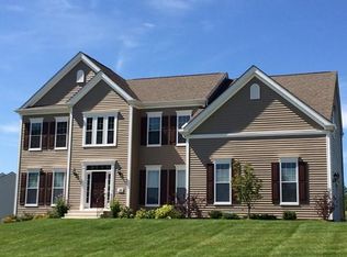 160 Warren Dr, Norfolk, MA 02056