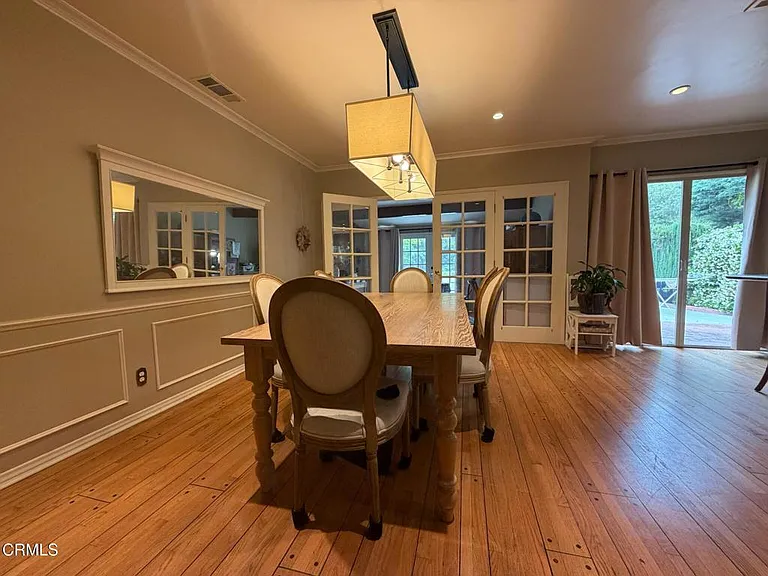 1285 Lorain Rd — Photo 4