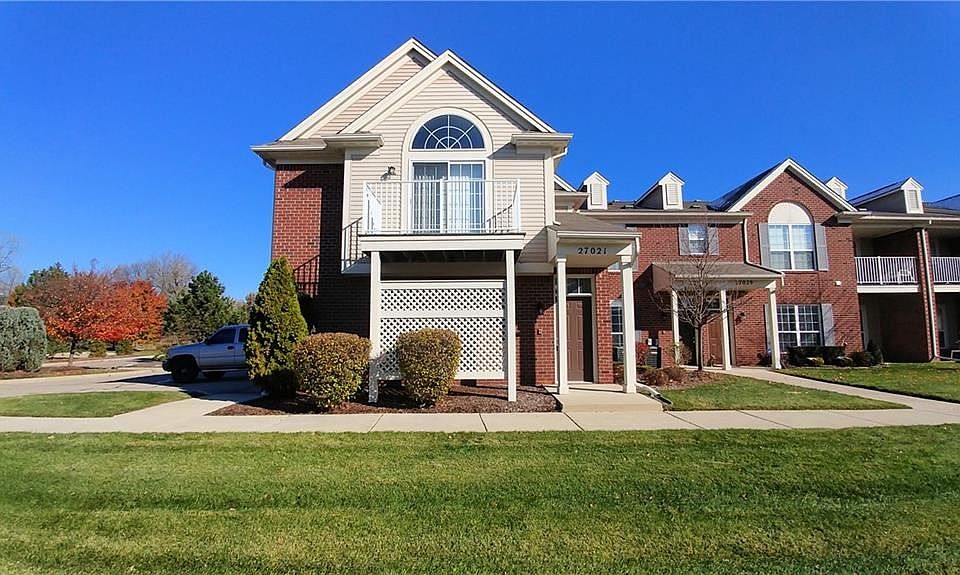 1st image of 27021 Carrington Pl