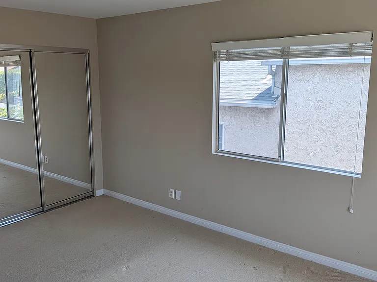 823 Maple St #1 — Photo 27