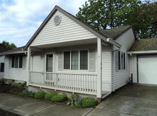 15310 SE Stark St #B-2, Portland, OR 97233