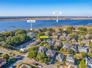 64 6th Ave, Charleston, SC 29403