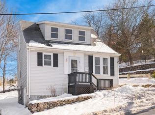 6 Clifton Ave, Saugus, MA 01906