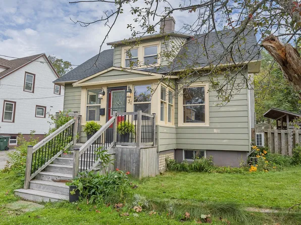 31 Warne St, Sydney, NS B1S 2S7