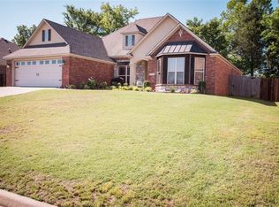 5606 Thomas Rd, Fort Smith, AR 72916