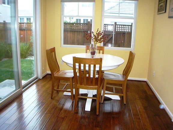 Sunny breakfast room