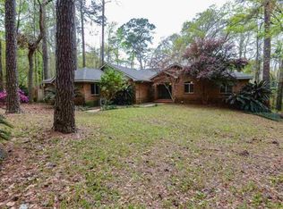 5984 Veterans Memorial Dr, Tallahassee, FL 32309