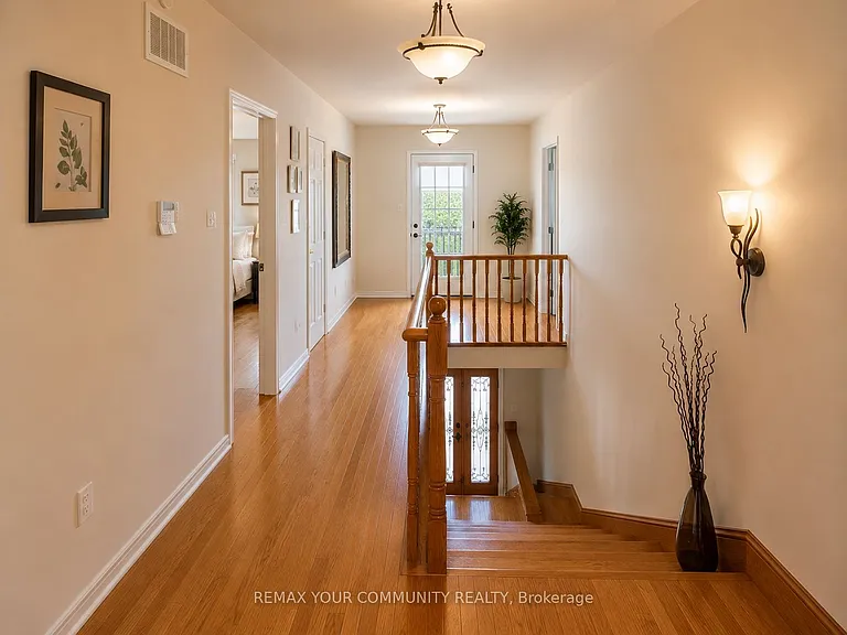112 Barnwood Dr — Photo 10