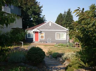 7133 Woodside Pl SW, Seattle, WA 98136