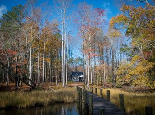 326 Prentice Creek Rd, Kilmarnock, VA 22482