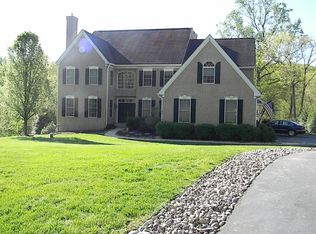 104 Country Center Ln, Hockessin, DE 19707