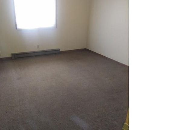 5th image of 604 Saint Louis Ave APT 301A