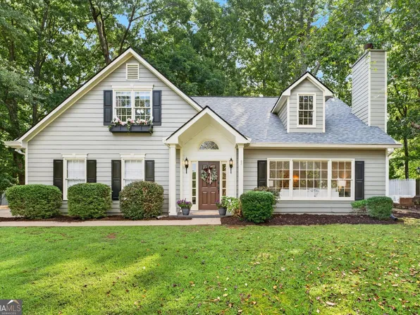 139 Stanbrough Dr, Dallas, GA 30157