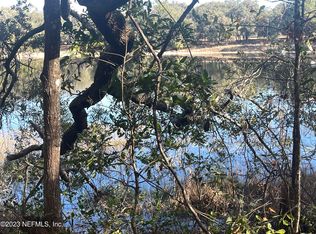 126 Sunset Ln, Interlachen, FL 32148