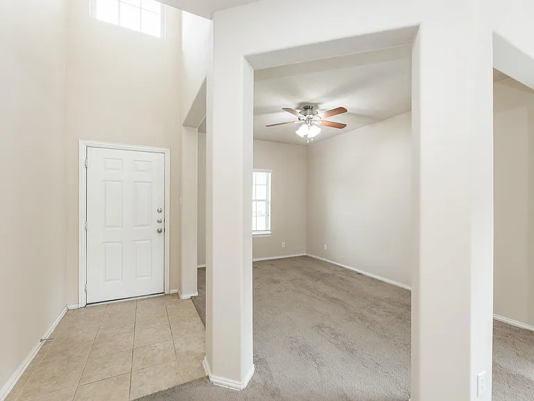 6138 Sierra Springs Ln — Photo 5