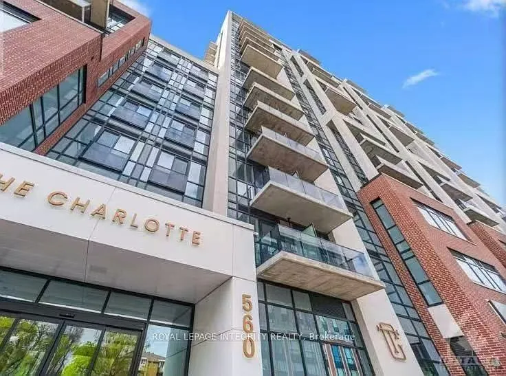 560 Rideau St #522 — Photo 1