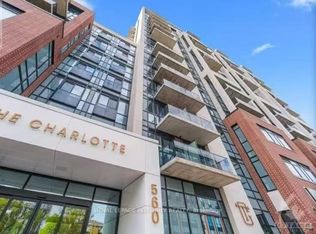 560 Rideau St #522, Ottawa, ON K1N 0G3