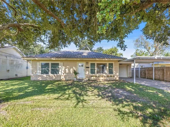1105 Hilma St, Westlake, LA 70669
