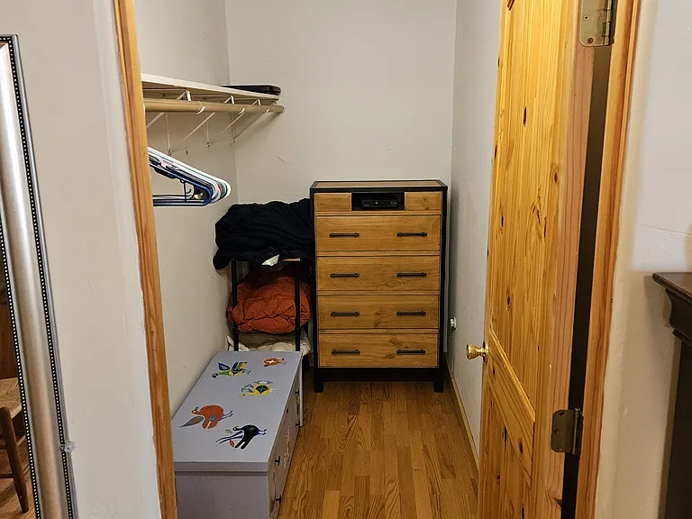 Oakley Ln — Photo 13