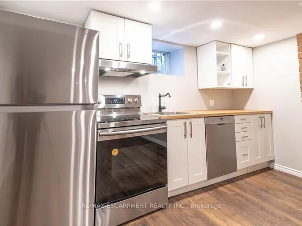 50 Burris St, Hamilton, ON