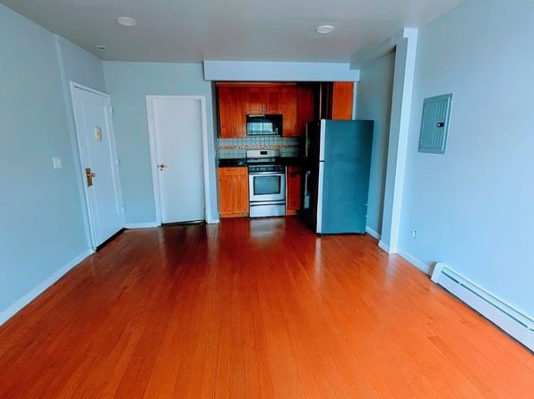 (undisclosed Address)