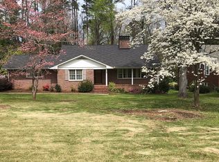 539 Pineridge Rd, Griffin, GA 30224
