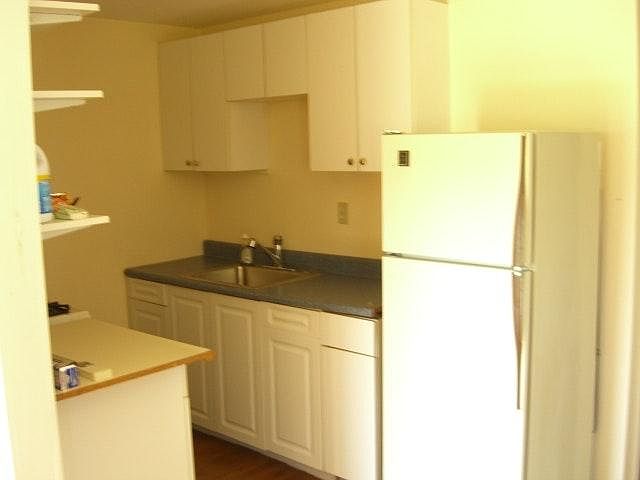 2nd image of 3 Steiner Rd