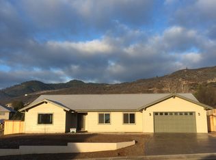 815 N View Dr, Yreka, CA