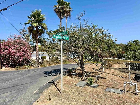 4th image of Mission Ridge Ln #21