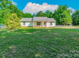 386 Sutton Spring Rd, York, SC 29745