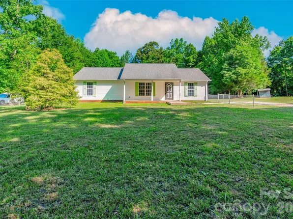 386 Sutton Spring Rd, York, SC 29745