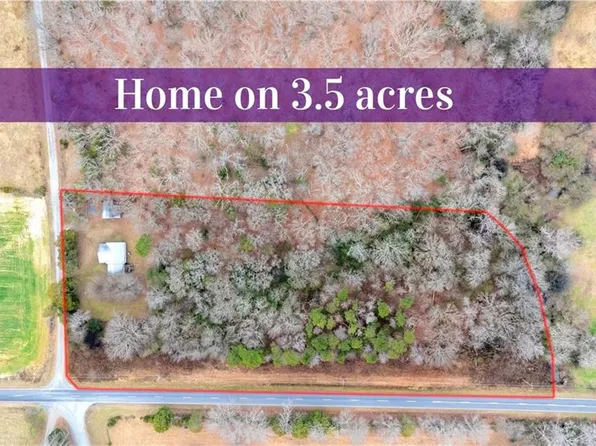 7079 Ossie Hayes Rd, Seagrove, NC 27341