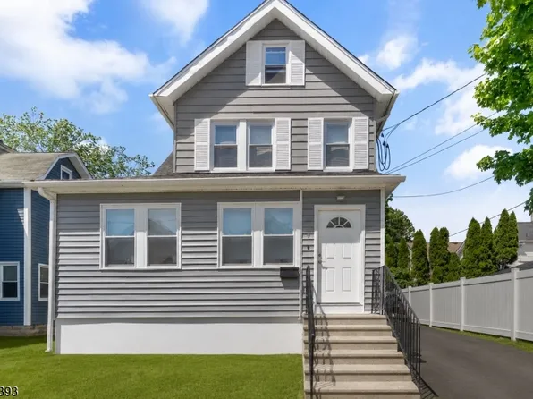 9 Sycamore St, Bloomfield Twp., NJ 07003