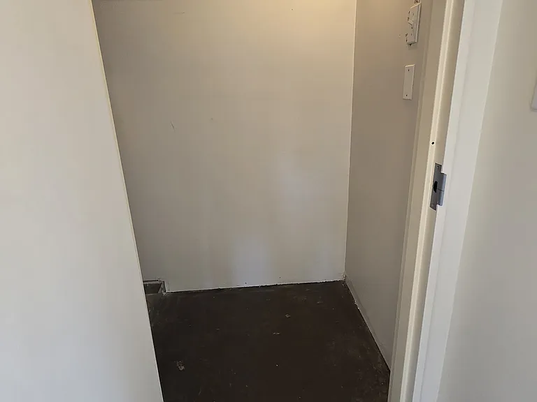 5282 Post Rd #4 — Photo 5